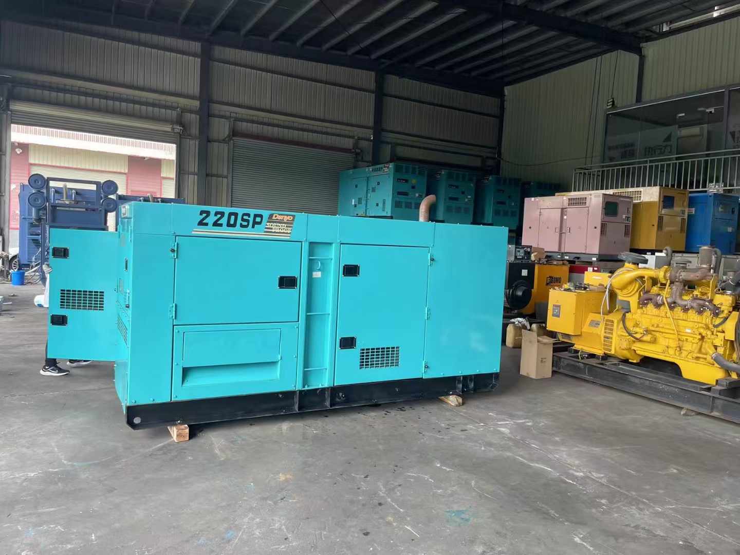 洞头800kW 柴油发电机的输出电流波动范围是多少？